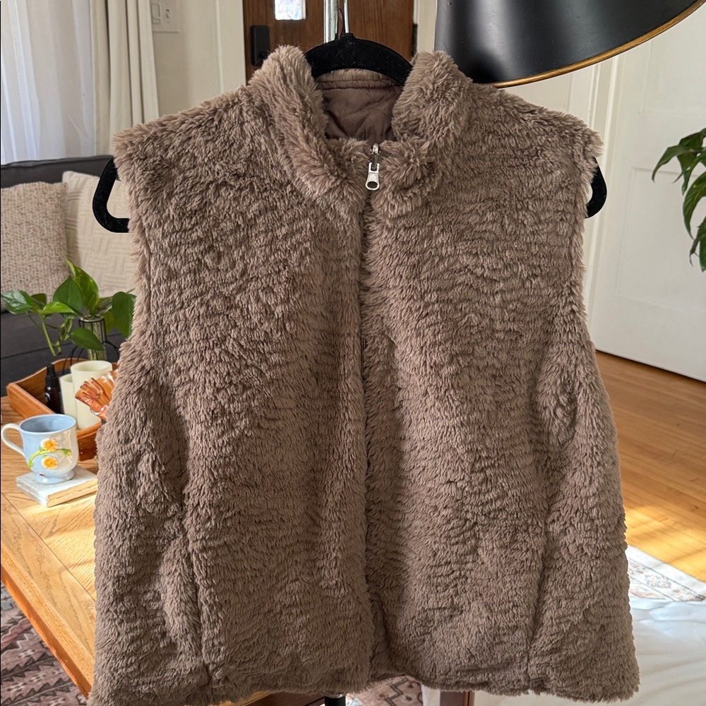 Cozy Brown Fleece Vest